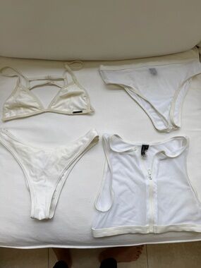 Kendall & Kylie White Three-Piece Swim Set